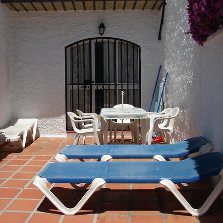 Pinos 11 Menyber Apartment Nerja Bagian luar foto